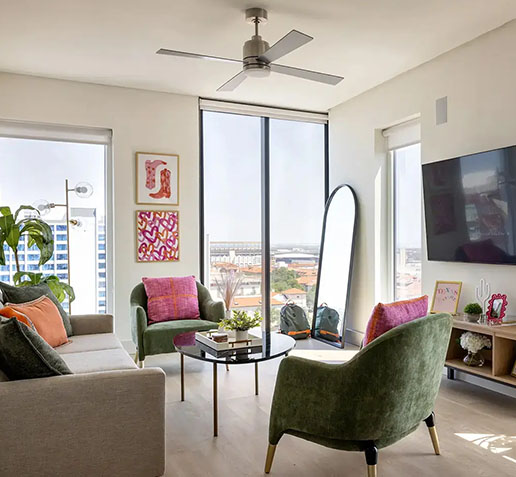 fully furnished apartment living room